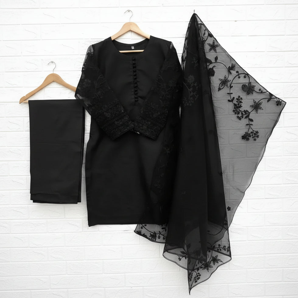3 Pcs Nooreen Women’s Organza Embroidered Stitched Suit with Embroidered Dupatta