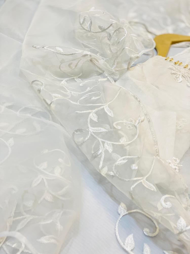 3 Pcs Nooreva Women’s Fancy Organza Embroidered Stitched Suit