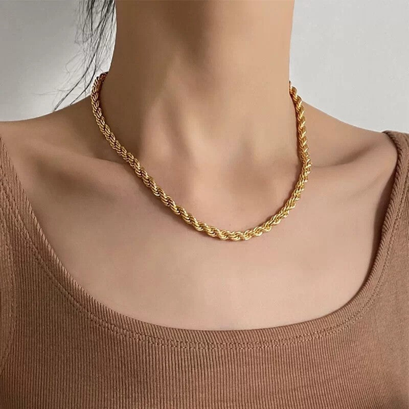 Golden Twist Luxe Rope Chain Necklace