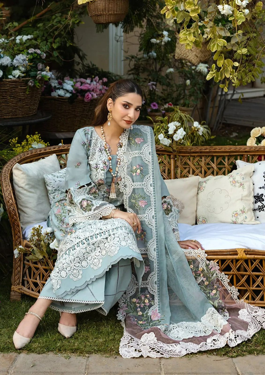 Noor-e-Elaf – Premium Chikankari 3-Piece Unstitched Cotton Organza Suit
