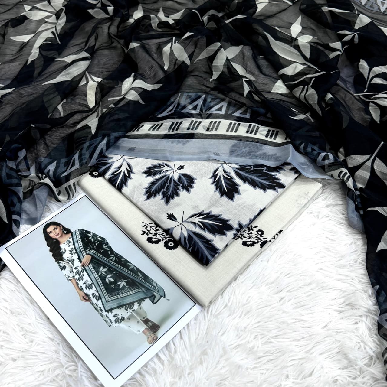 Summer Night Fall Premium Lawn 3PC Unstitched Suit – Summer Collection