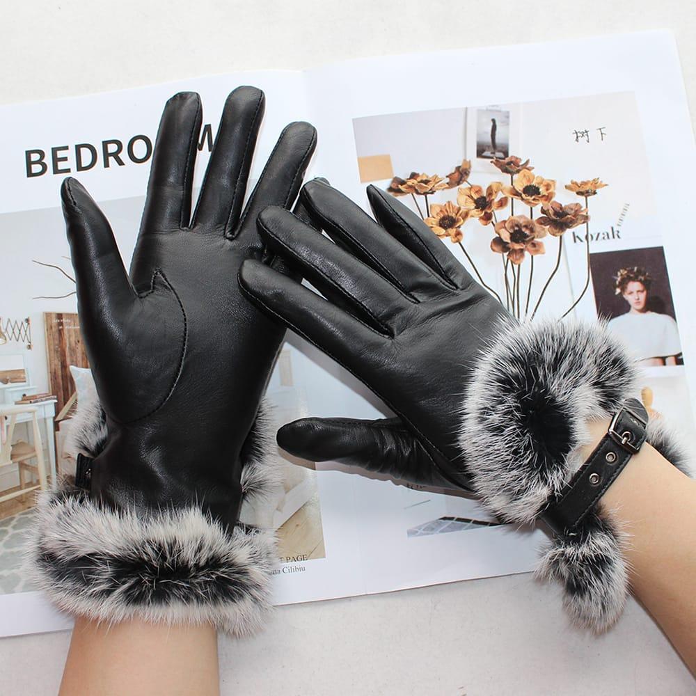 Women Black Leather Faux Rabbit Fur Winter Gloves – Elegant Warm Hand Gloves (Pair)