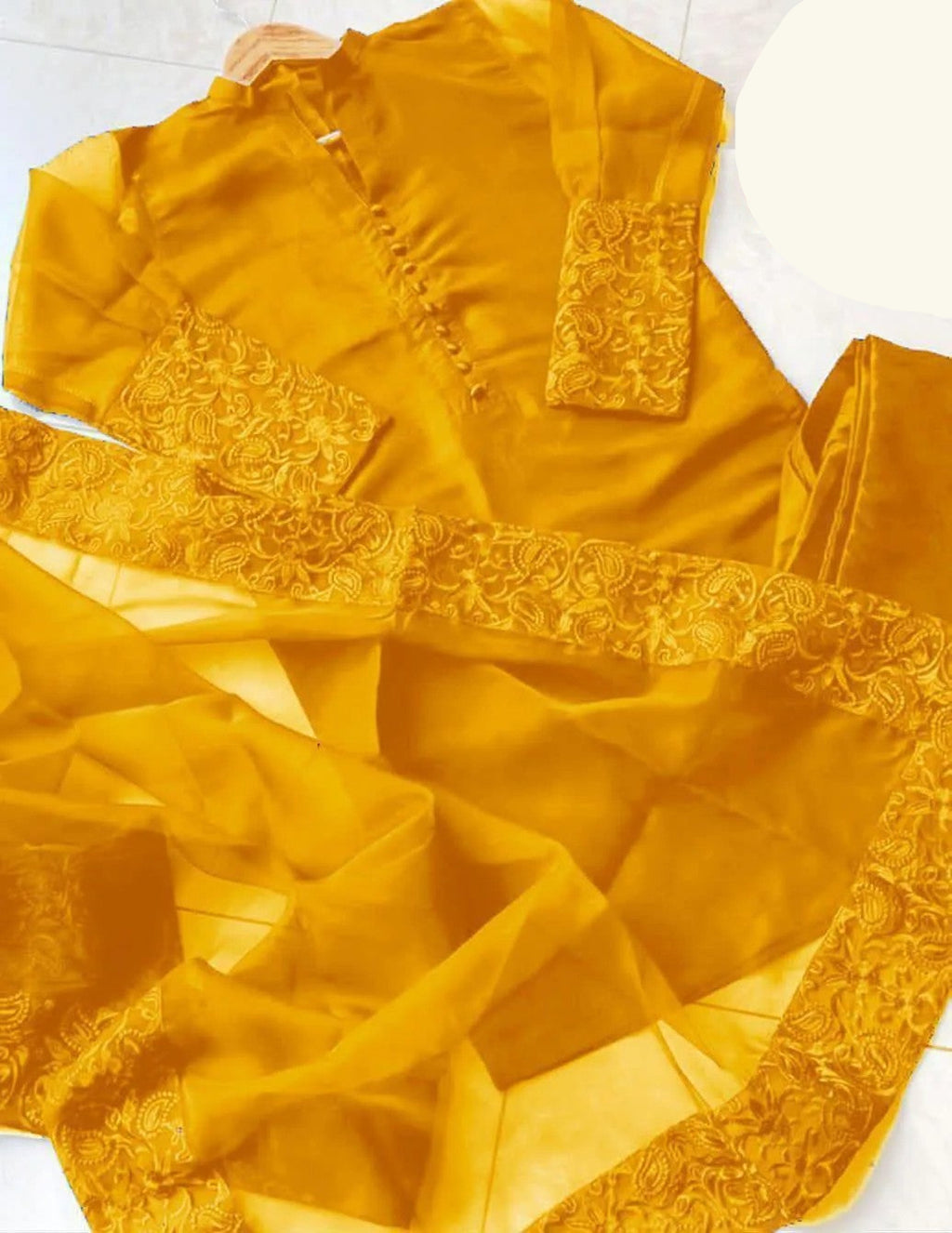 3 Pcs Zarmina Women’s Organza Embroidered Stitched Suit with Border Dupatta