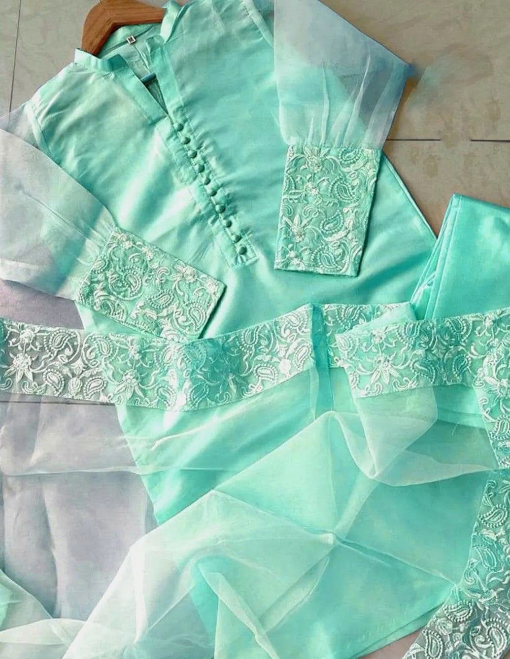 3 Pcs Zarmina Women’s Organza Embroidered Stitched Suit with Border Dupatta