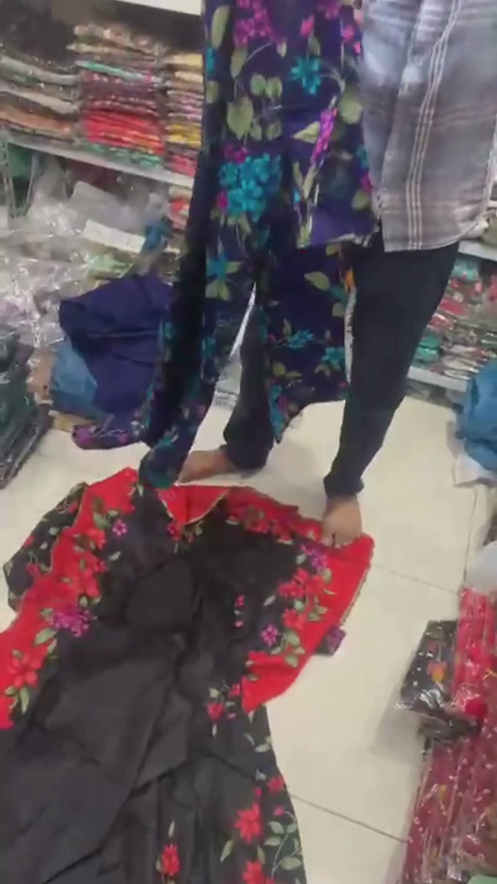 Zaman Pure Lawn Summer Collection – Night Bloom Stitched 3Pc Suit